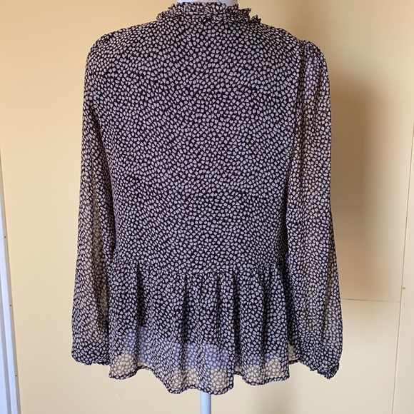 Ann Taylor LOFT floral blouse size XS - Picture 11 of 17